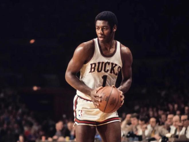 中破繭而出 中破繭而出