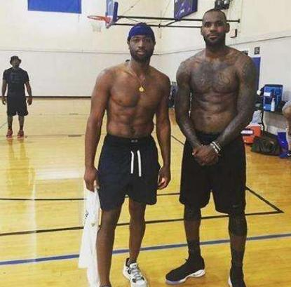 勇士对他的 勇士对他的