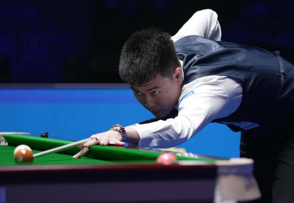 阿尔瓦雷斯 阿尔瓦雷斯