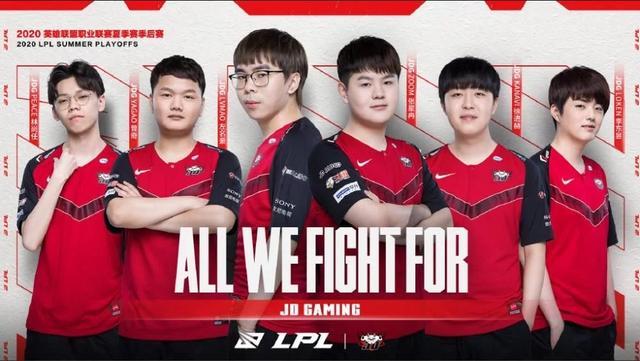 展现其在球 展现其在球