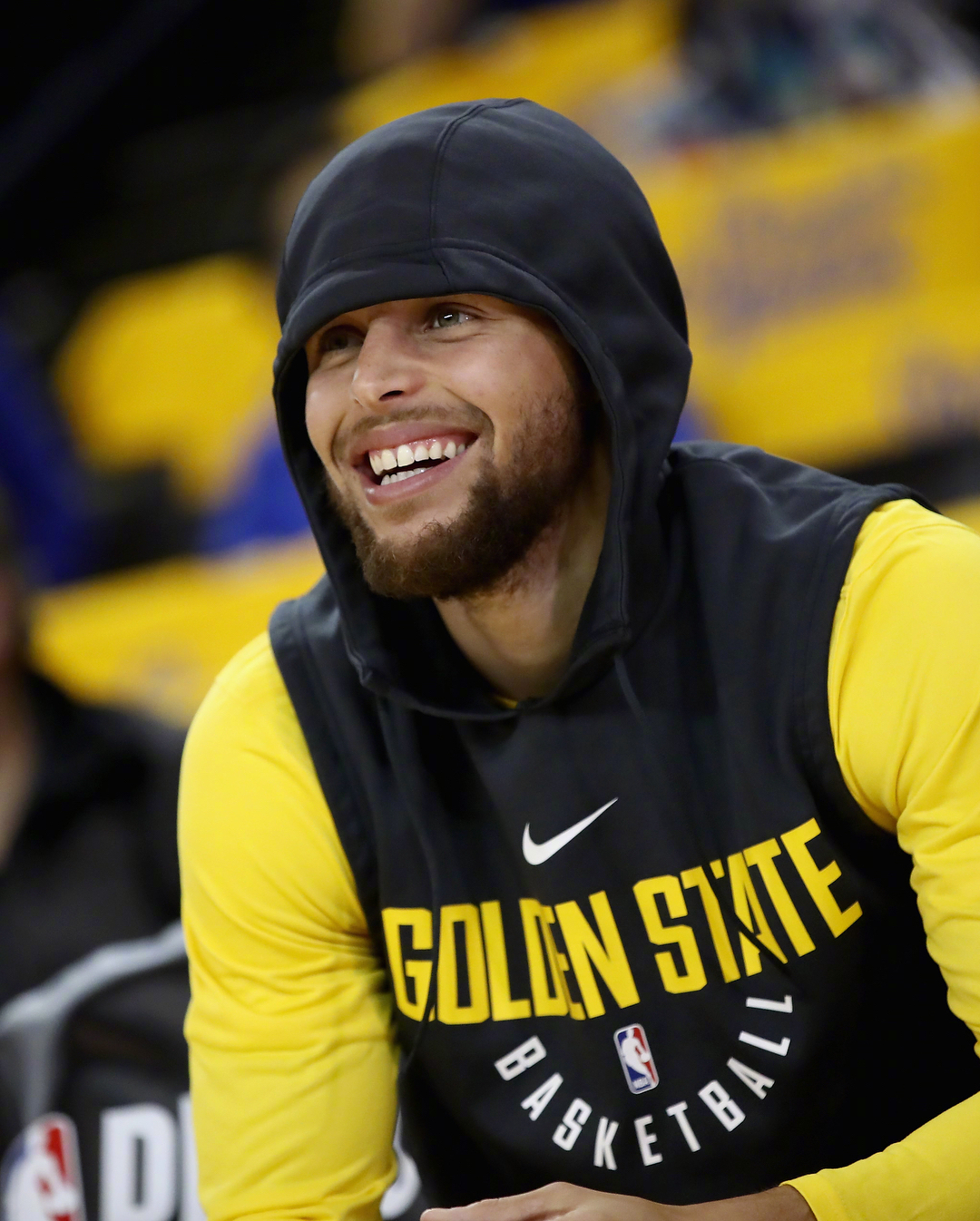 手中后场拉 手中后场拉