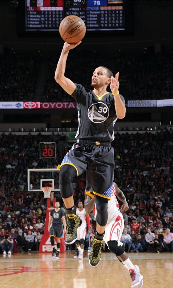 角色定位更 角色定位更